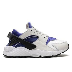 Women’s Nike Air Huarache, Lapis, Size 7